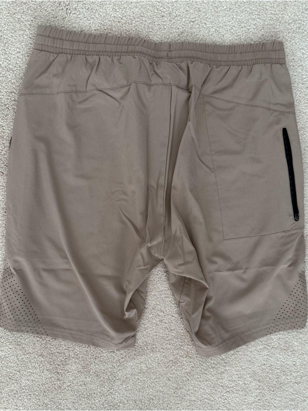 Unrl stride short dessert khaki- size xs - Picture 7 of 7